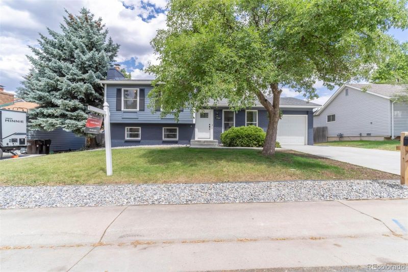 1768 Cedar St, Broomfield, CO 80020