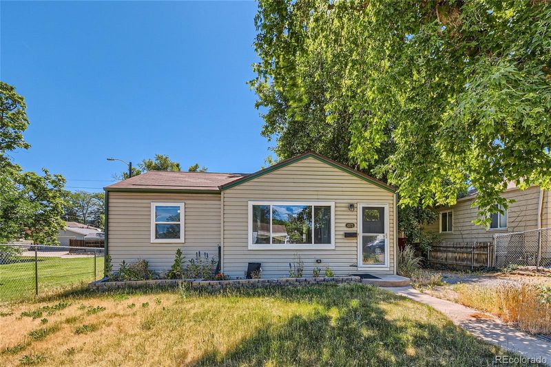 4572 S Cherokee St, Englewood, CO 80110