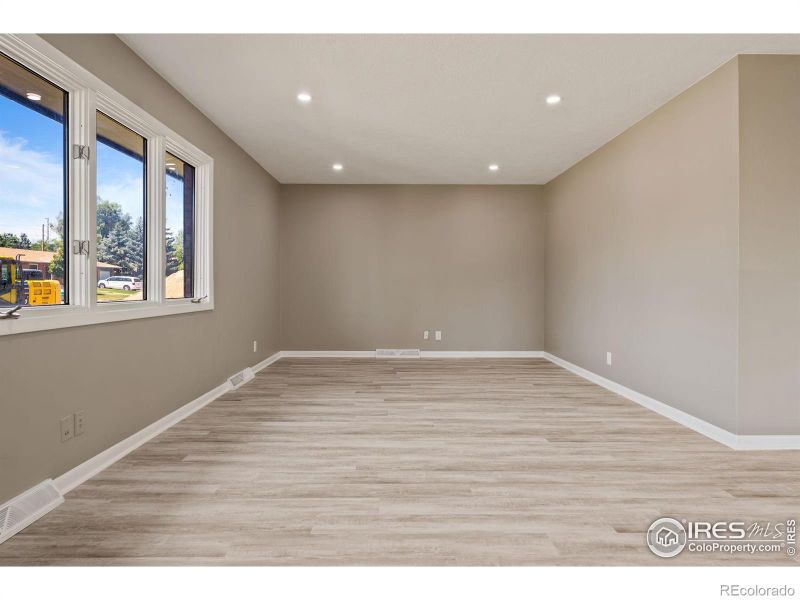 1317 27th St, Greeley, CO 80631
