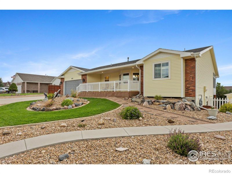 911 N 7th Pl, Johnstown, CO 80534