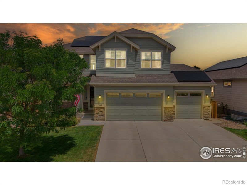 868 Ranchhand Dr, Berthoud, CO 80513