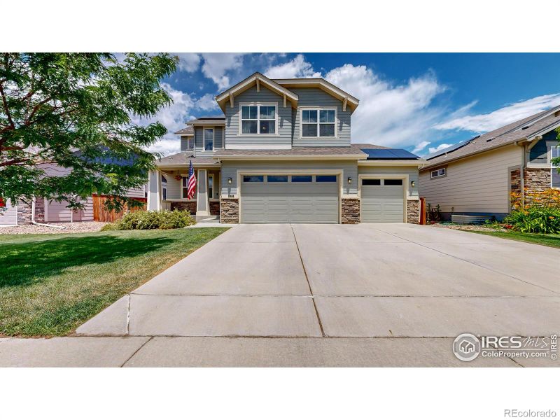 868 Ranchhand Dr, Berthoud, CO 80513
