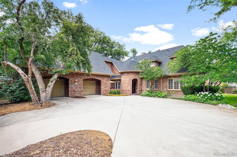 247 S Milwaukee St, Denver, CO 80209