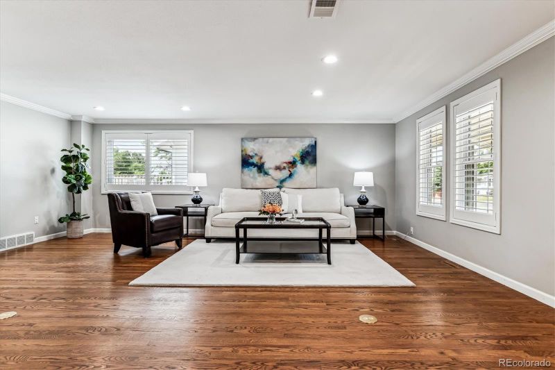 5721 S Kingston Way, Englewood, CO 80111