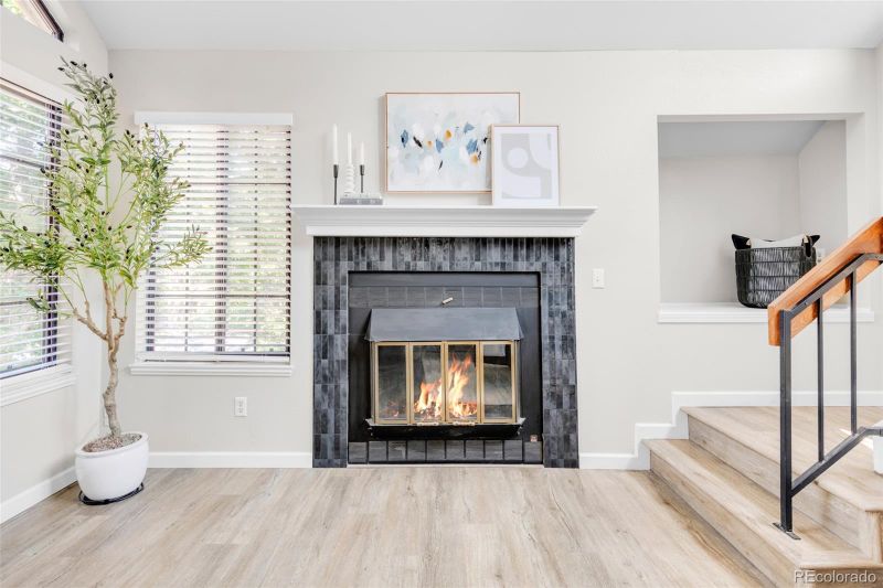 4820 E Kentucky Ave #B, Denver, CO 80246