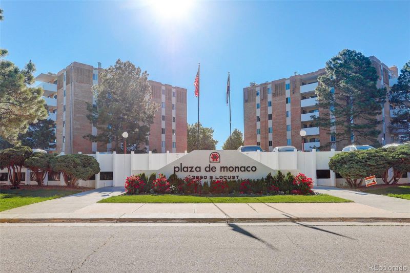 2880 S Locust St #704S, Denver, CO 80222