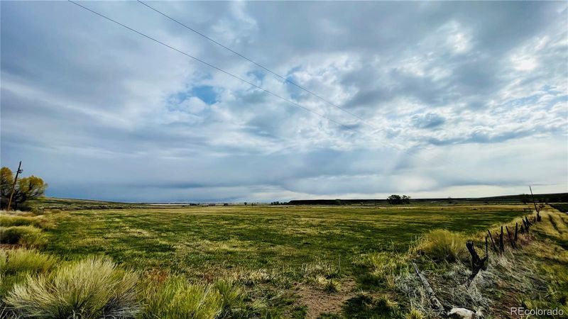 County Road 5, Capulin, CO 81124