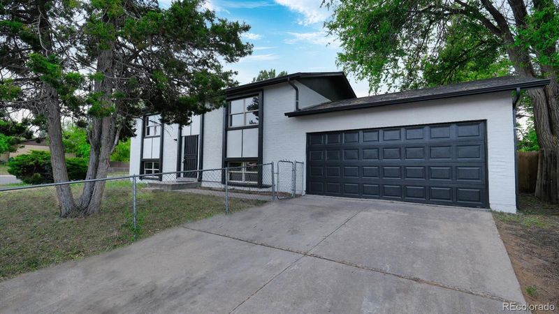 5505 Eagle St, Denver, CO 80239