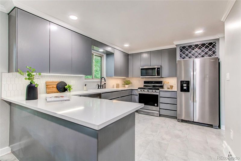 11069 W Tulane Ave, Littleton, CO 80127
