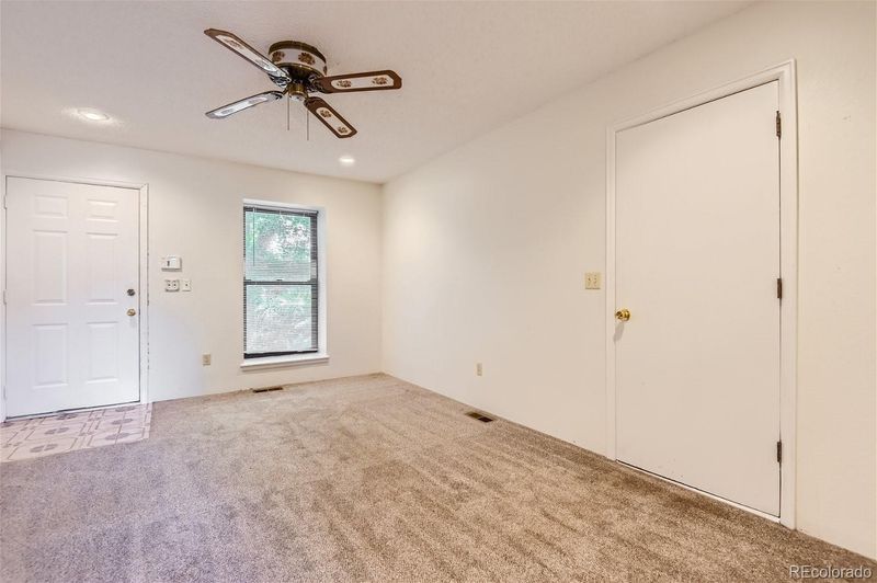 19654 E Buchanan Pl, Aurora, CO 80011