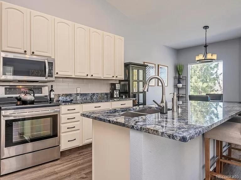 6120 E Yale Ave, Denver, CO 80222