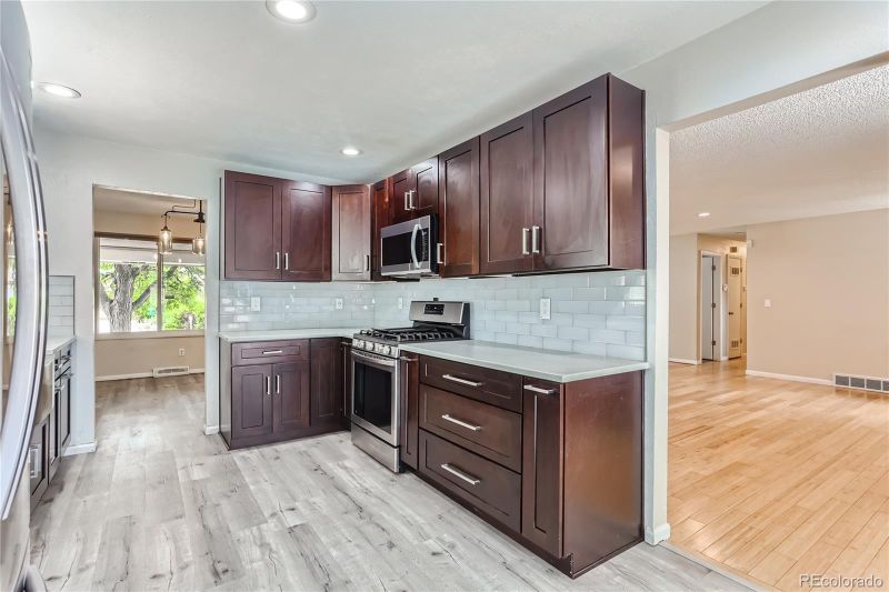 10411 W Caley Pl, Littleton, CO 80127