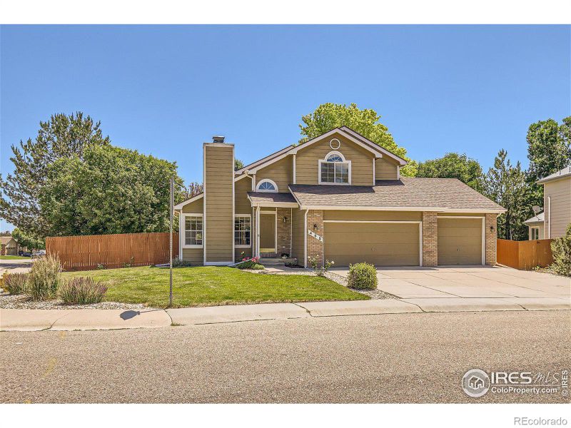 455 Derry Dr, Fort Collins, CO 80525