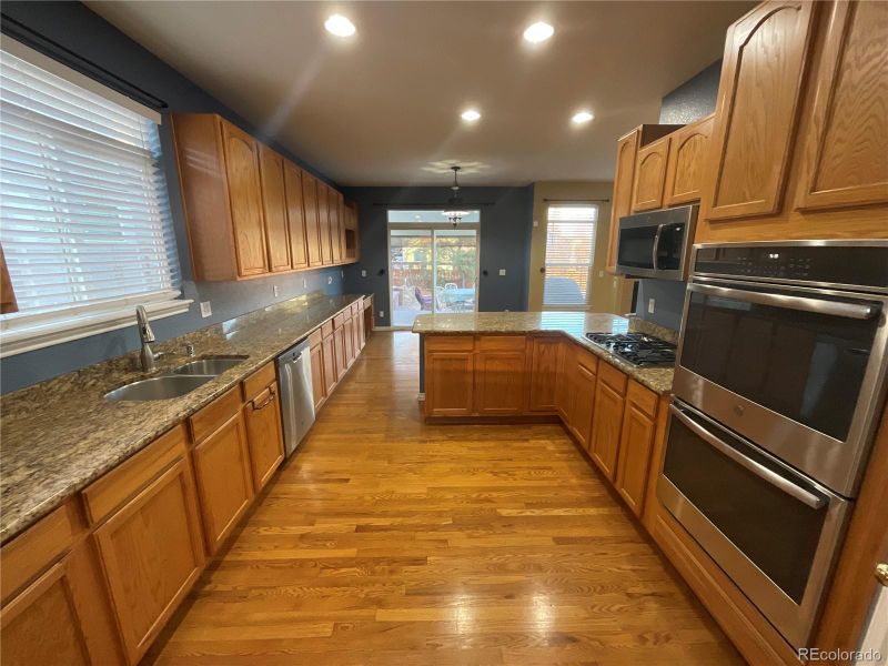 14010 Shannon Dr, Broomfield, CO 80023