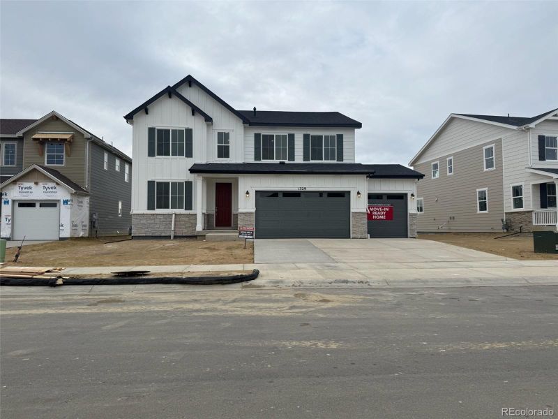 1329 Alyssa Dr, Timnath, CO 80547