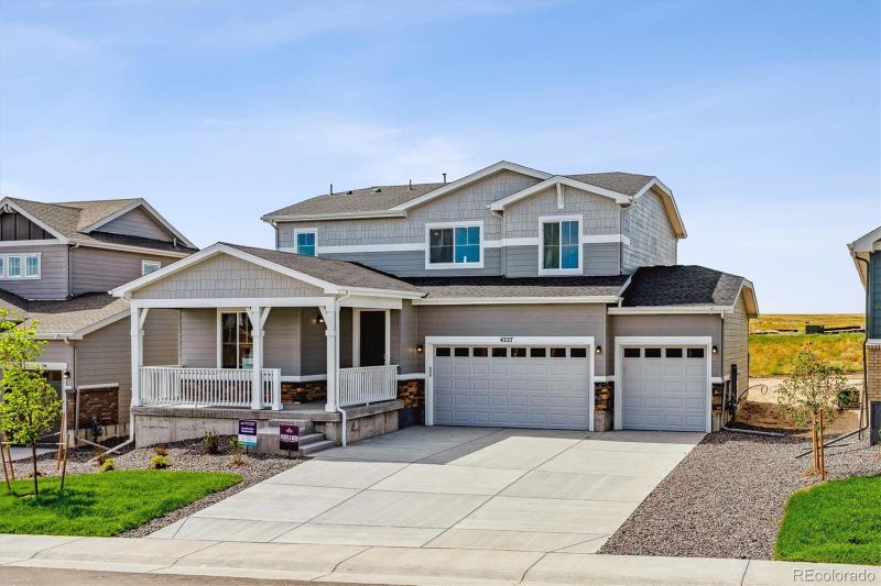 4227 Canyata Dr, Elizabeth, CO 80107