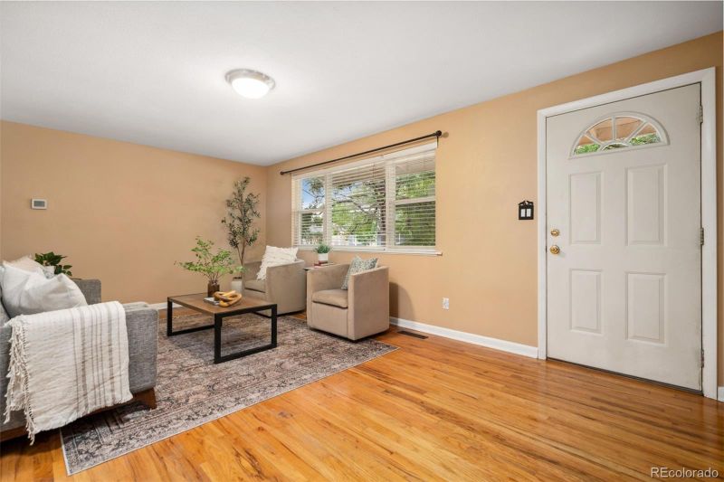 223 N Mckinley Ave, Fort Collins, CO 80521