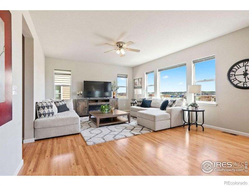15156 W 93rd Ave, Arvada, CO 80007