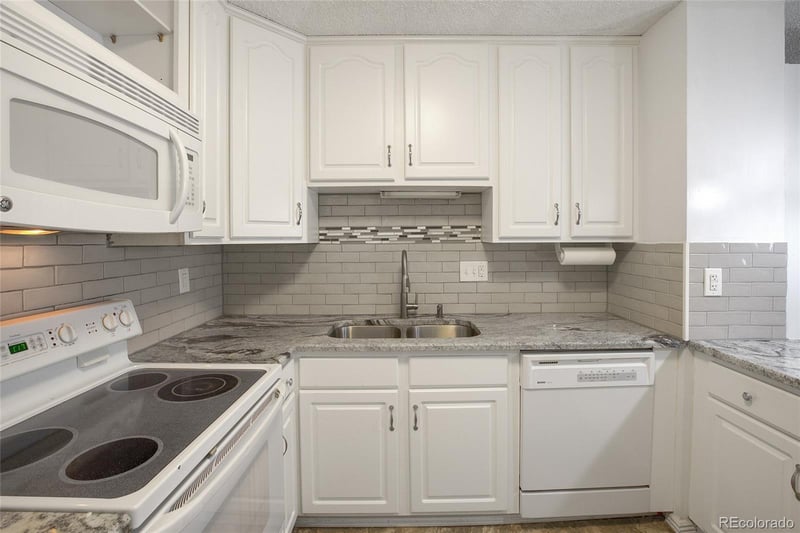 3465 S Poplar St #308, Denver, CO 80224