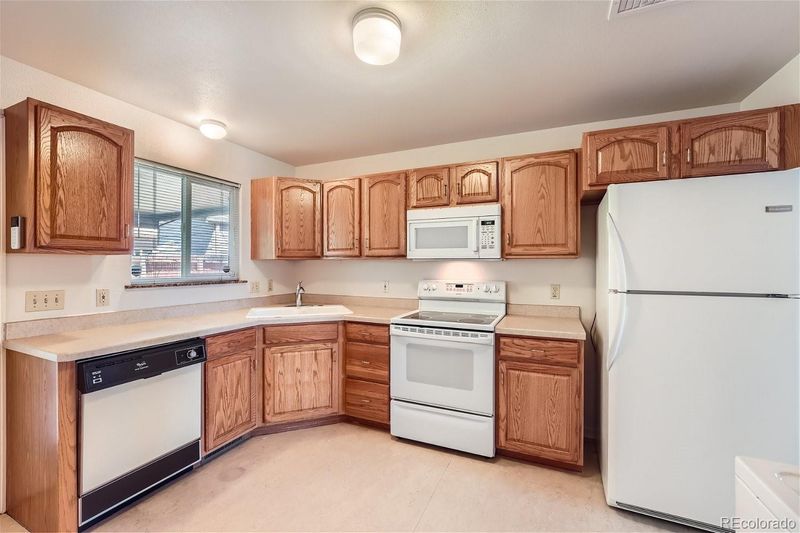 477 King St, Denver, CO 80204