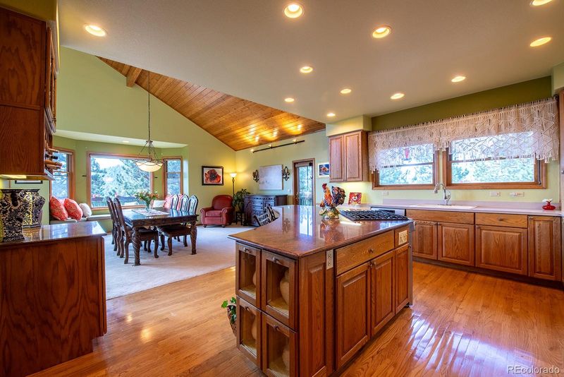 6056 Crawford Gulch Rd, Golden, CO 80403