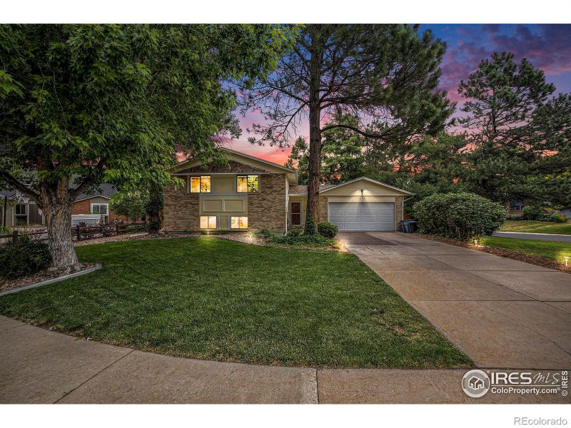 1575 E Jamison Pl, Centennial, CO 80122