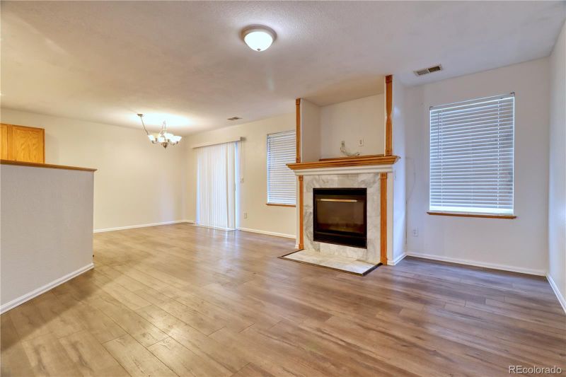 5512 Quemoy Cir S, Aurora, CO 80015