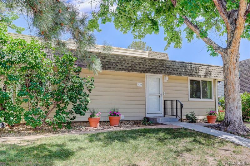 6735 E Arizona Ave #A, Denver, CO 80224
