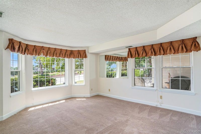 9346 Meredith Ct, Lone Tree, CO 80124