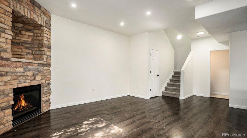 1090 S Walden Way #106, Aurora, CO 80017
