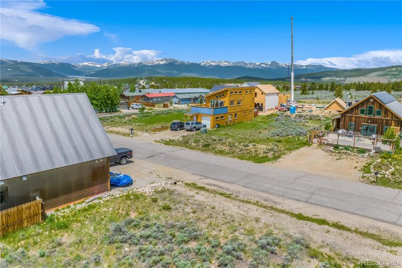 613 E 11th St, Leadville, CO 80461