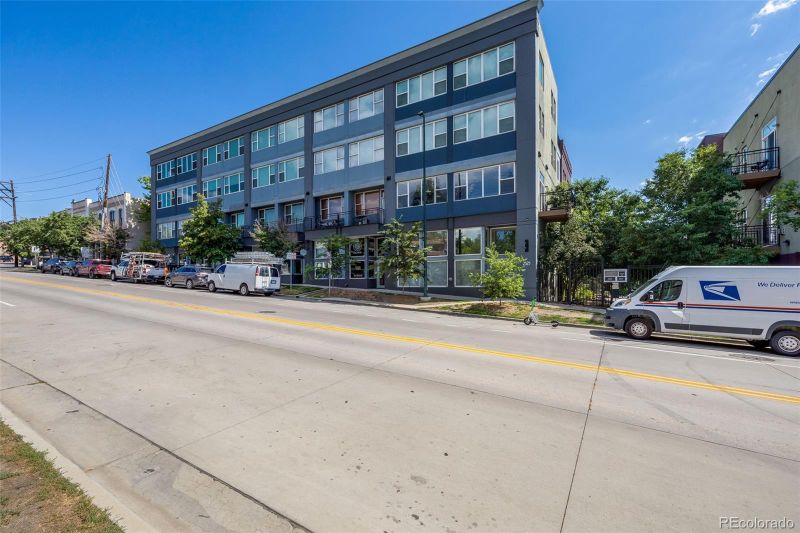 2525 15th St #2A, Denver, CO 80211