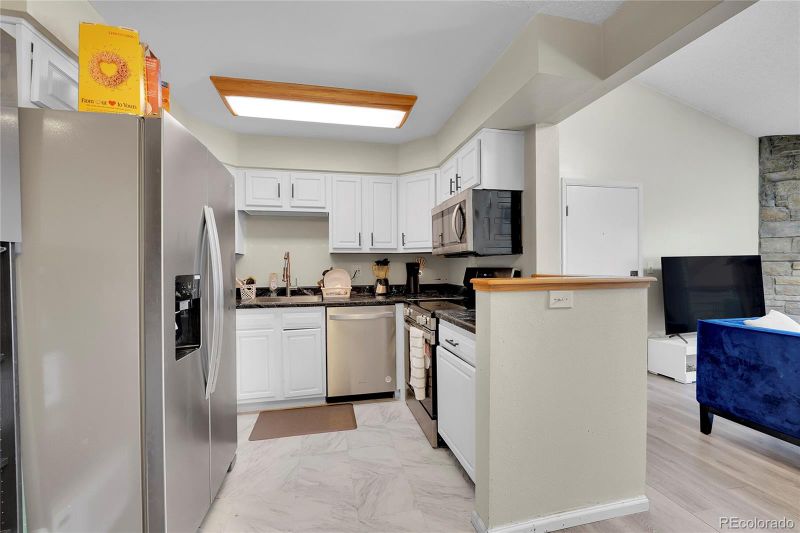 12001 E Harvard Ave #203, Aurora, CO 80014