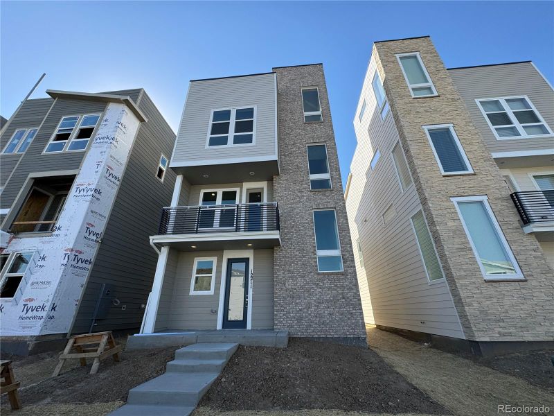 12211 Farmview St, Northglenn, CO 80241