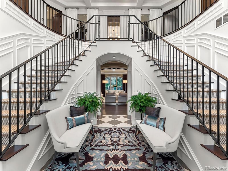 2233 S Madison St, Denver, CO 80210