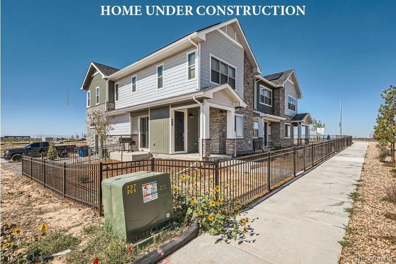27732 E 1st Ave, Aurora, CO 80018
