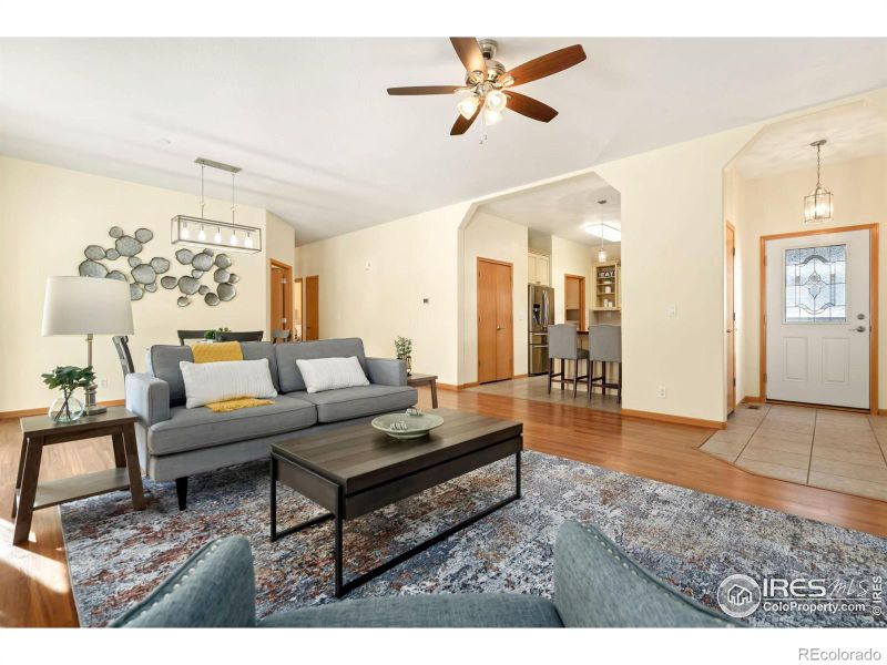 949 Sunchase Dr, Fort Collins, CO 80524
