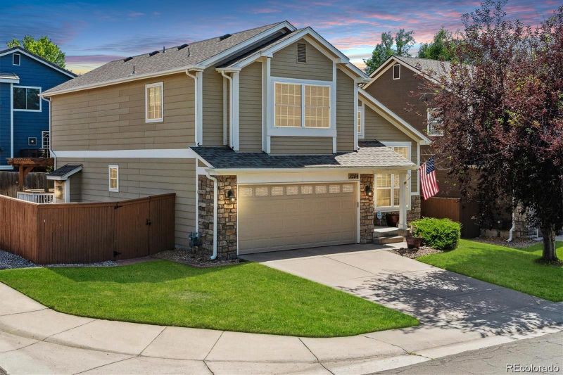 3204 White Oak St, Highlands Ranch, CO 80129