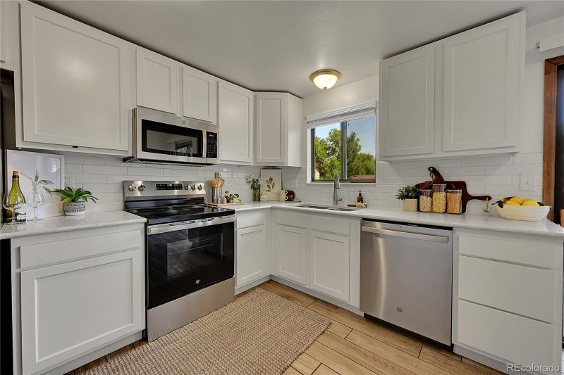 10452 Garland Way, Westminster, CO 80021