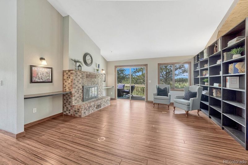 18417 Gregs Pond Ln, Monument, CO 80132