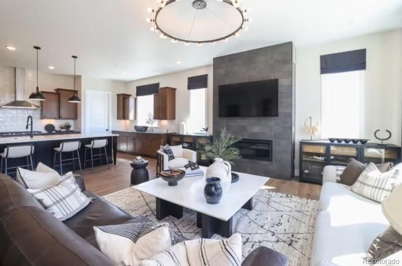8604 S Quemoy St, Aurora, CO 80016