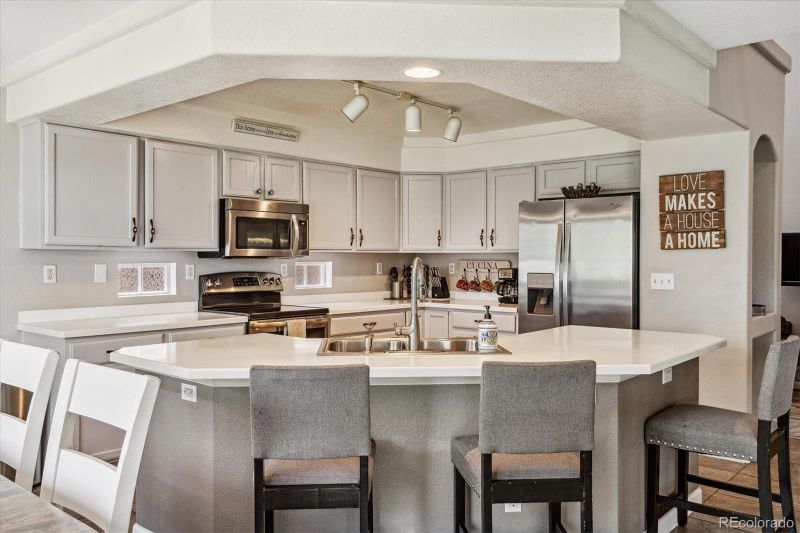 4893 Ashbrook Cir, Highlands Ranch, CO 80130