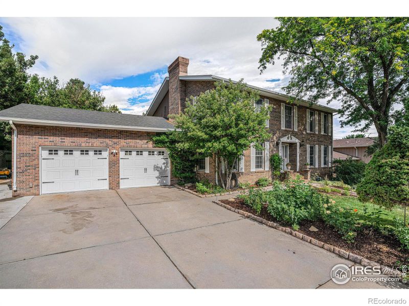2321 Fairway Ln, Greeley, CO 80634