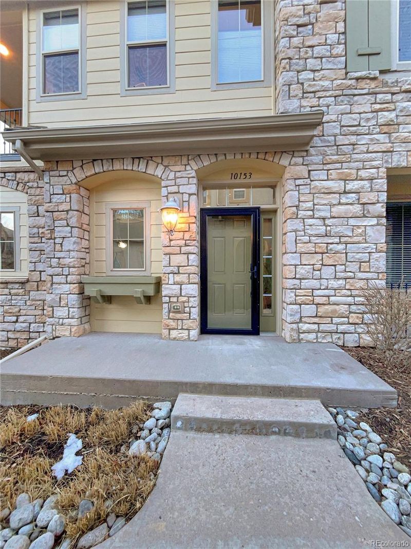 10153 Bluffmont Ln, Lone Tree, CO 80124