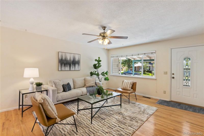 318 Kenady Cir, Colorado Springs, CO 80910