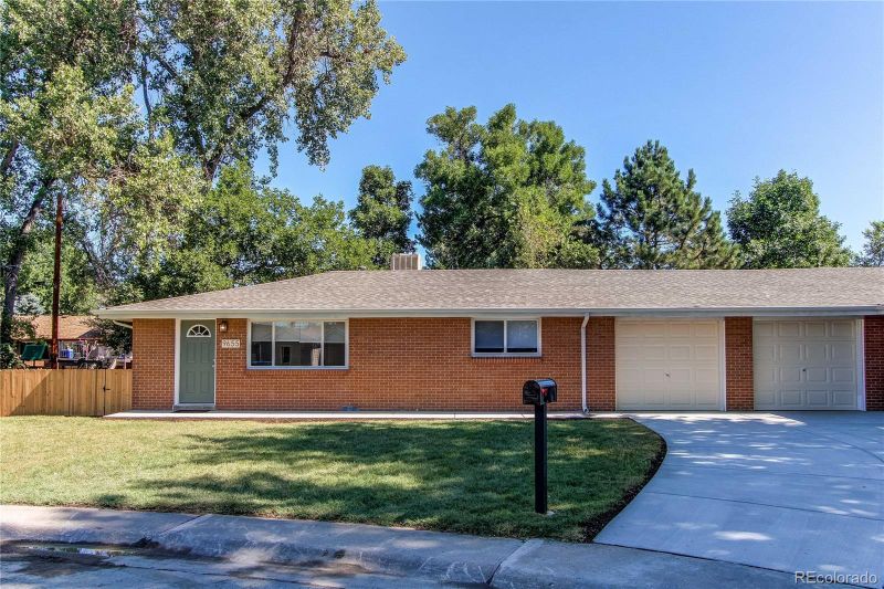 9645-9655 W 22nd Pl, Lakewood, CO 80215