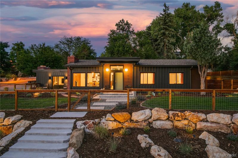 1990 Union St, Lakewood, CO 80215