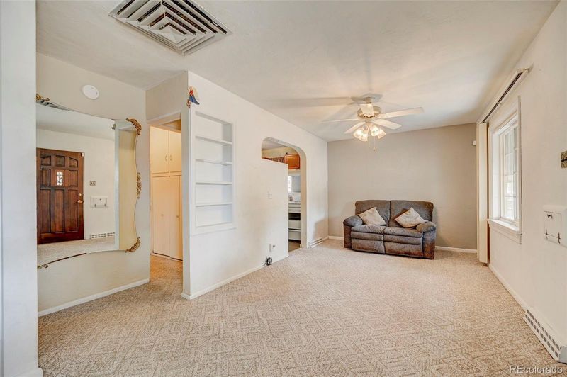 422 Alma Ave, Pueblo, CO 81004