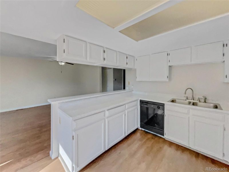 389 S Kalispell Way #C, Aurora, CO 80017