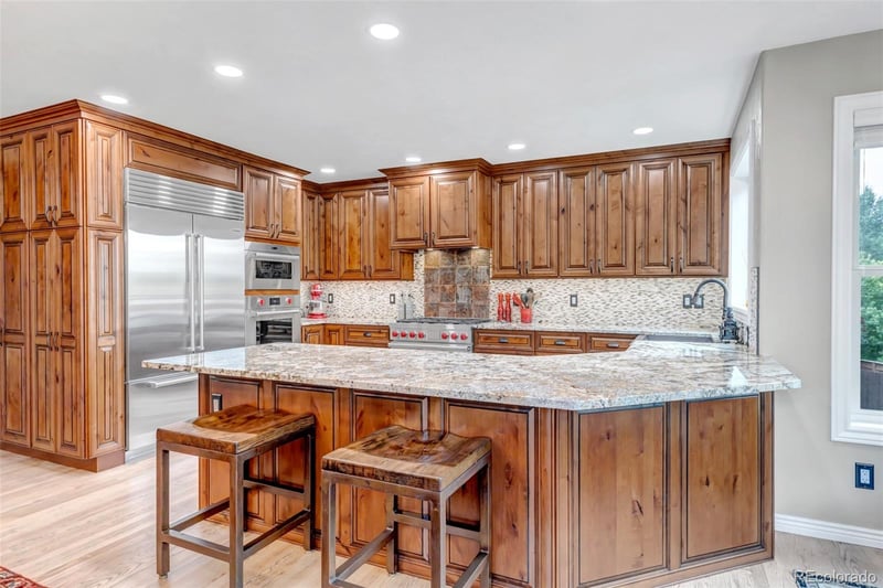 5585 E Mineral Ln, Centennial, CO 80122